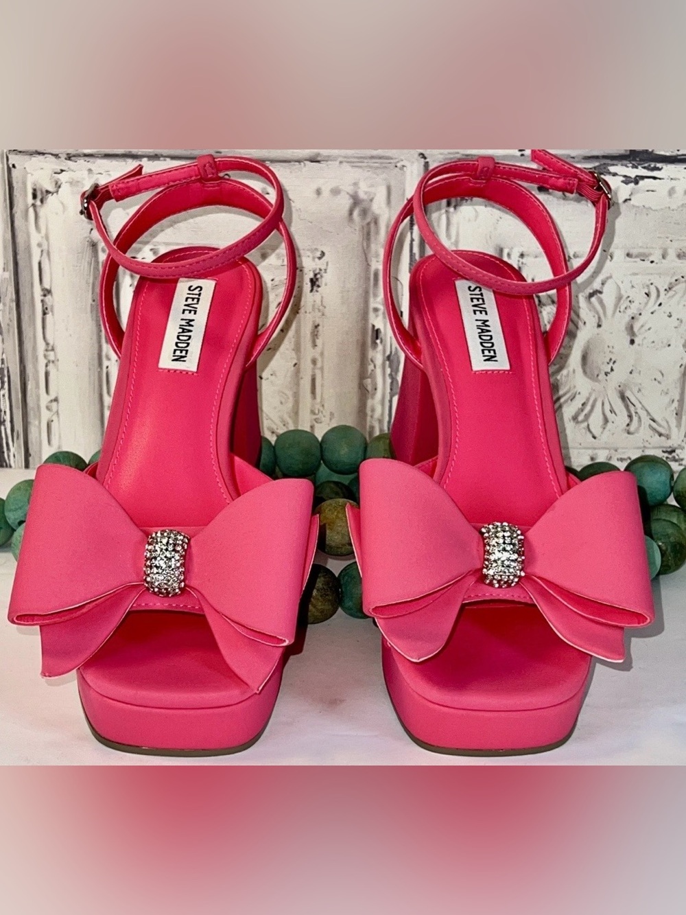 NIB Steve Madden Aerin Satin Platform Heels Rhinestone Bow Pink Sz 8 Barbiecore - Picture 4 of 16